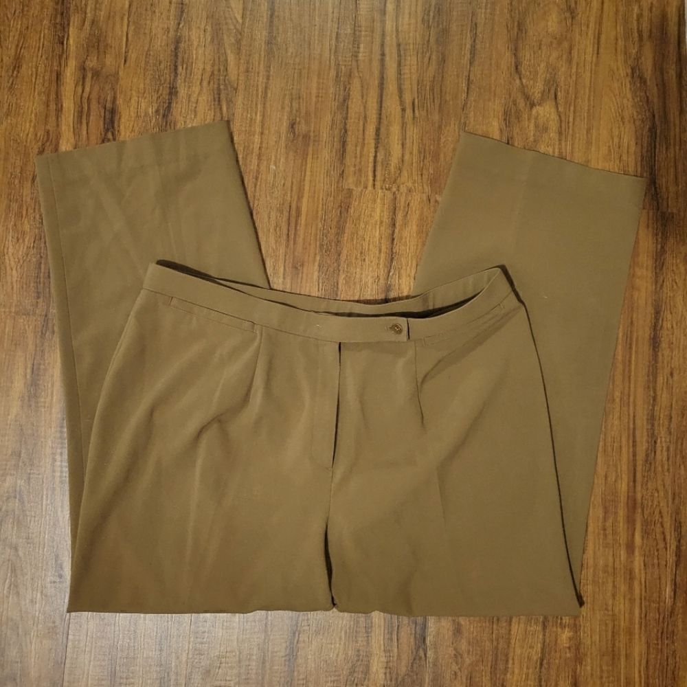 𝅺focus 2000 18WP, 19in at waist 13in rise 29in inseam